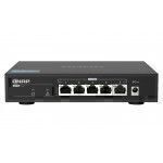 QNAP QSW-1105-5T network switch Unmanaged Gigabit Ethernet (10 100 1000) Black